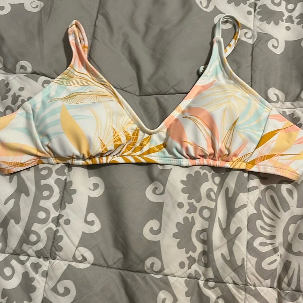Bikini top